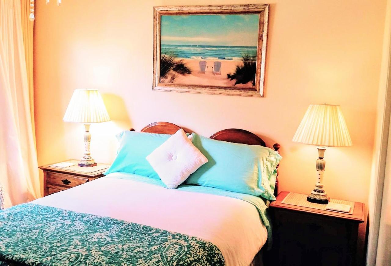 Tropical Retreat Close To Beach グローバー・ビーチ エクステリア 写真